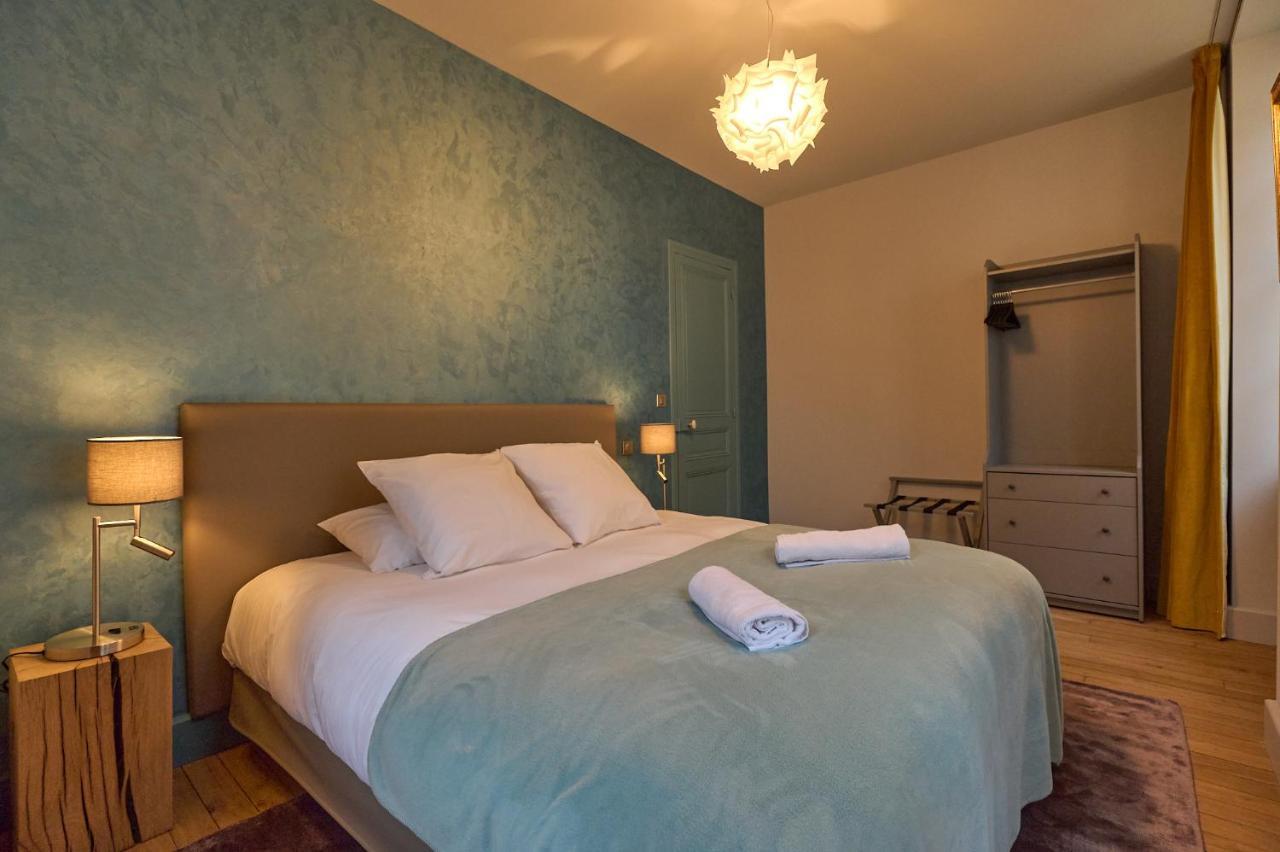 Appartement Montagnon - Les Suites Du Palais - Classe 4 Etoiles, Parking Prive, Vue Cathedrale, 3 Chambres, Primo C0Nciergerie Невер Экстерьер фото